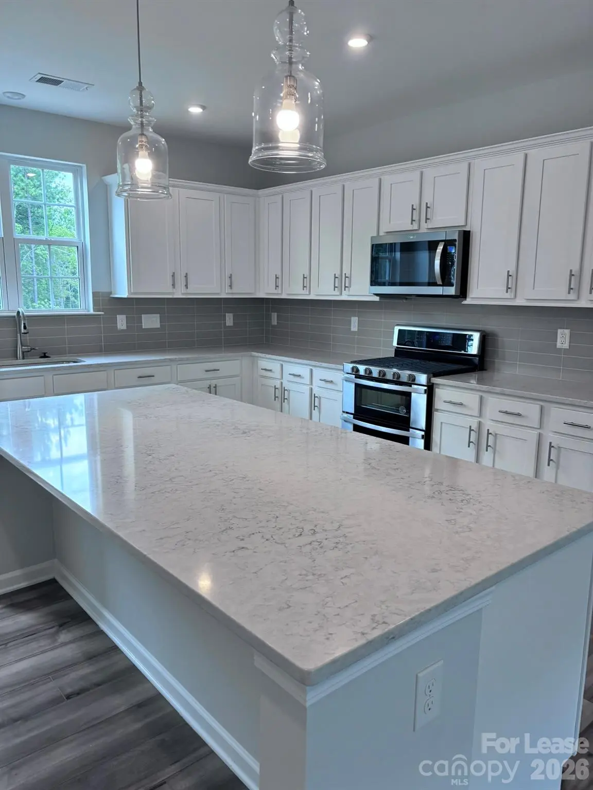 4310 Reed Creek DR, Sherrills Ford, NC 28673