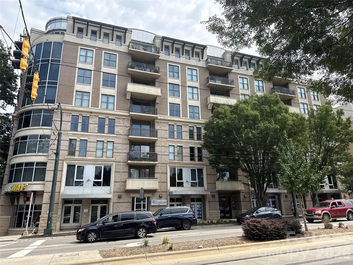 718 W Trade ST #408, Charlotte, NC 28202