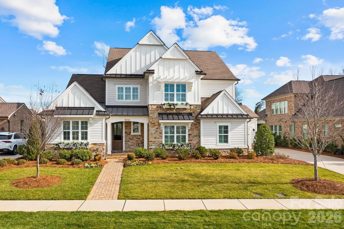 9541 Pacing LN NW, Concord, NC 28027