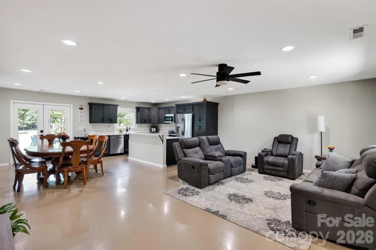 4807 Stratford LN #26, Denver, NC 28037