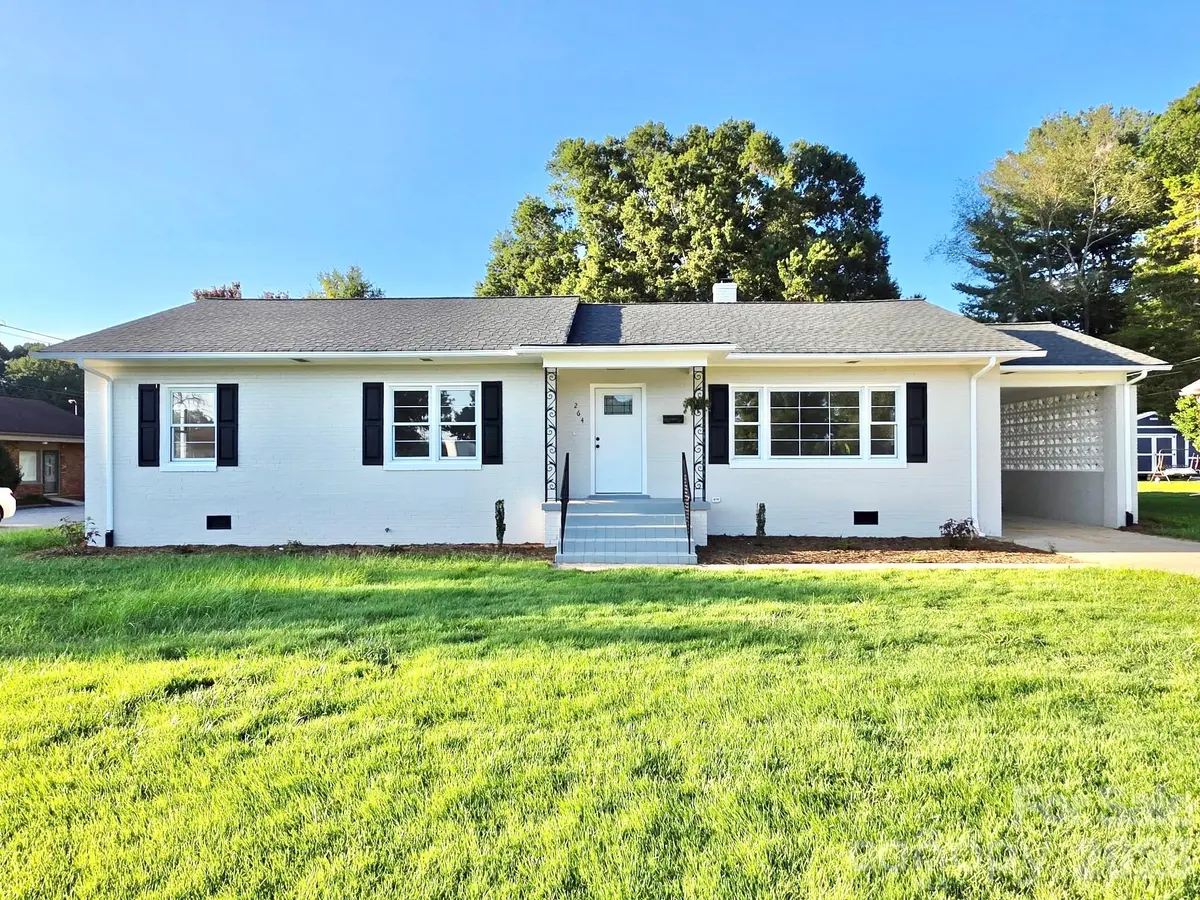 264 3rd AVE SW, Taylorsville, NC 28681