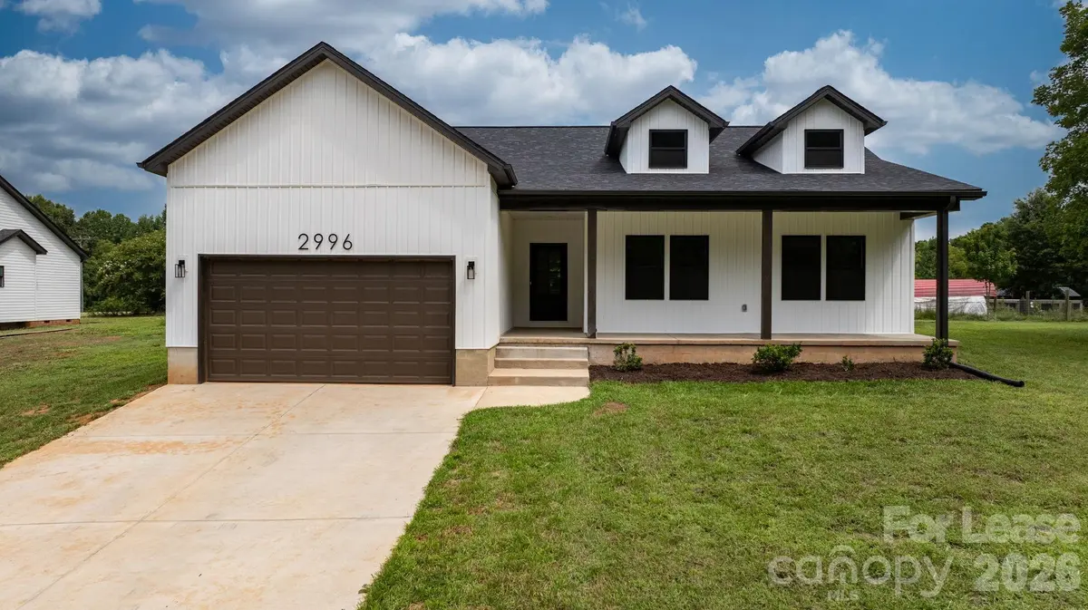 2996 Jack Whitener RD, Newton, NC 28658