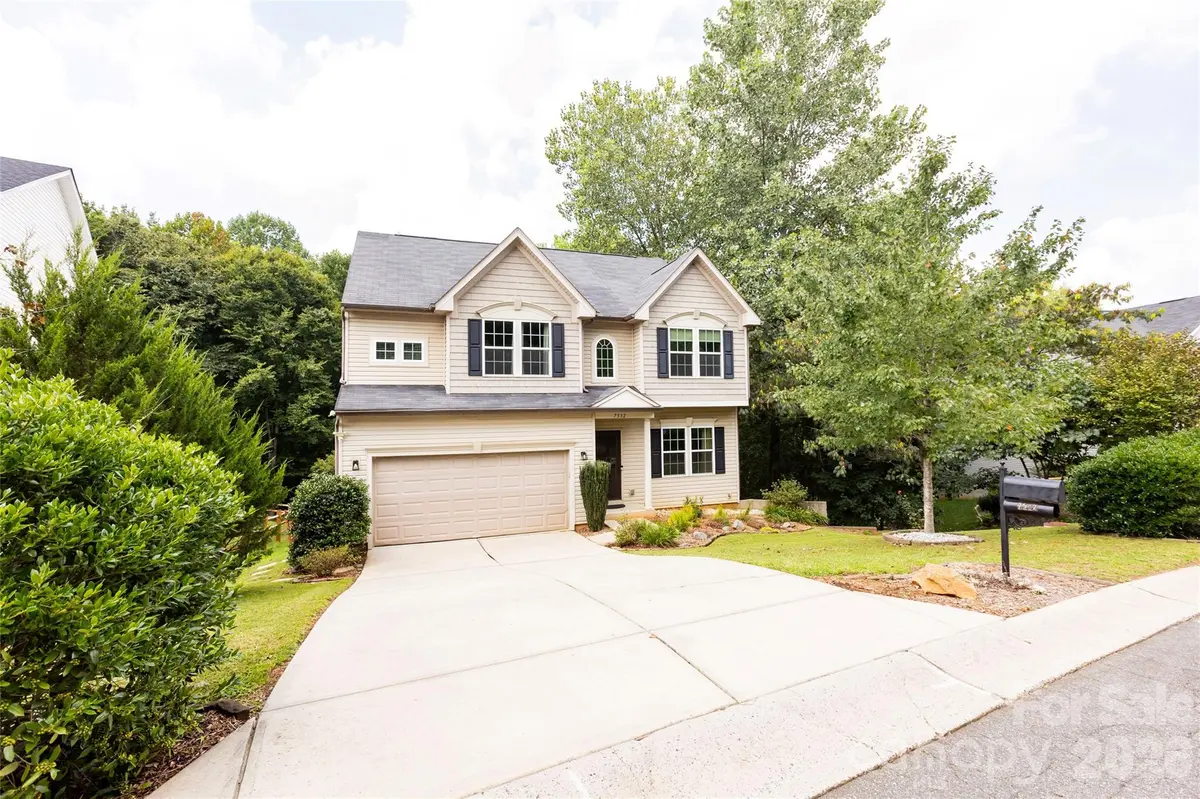 7532 W Berkeley RD, Denver, NC 28037