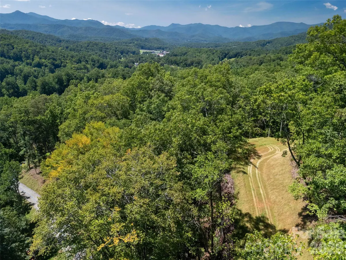 Lot B Natures Glen DR, Sylva, NC 28779