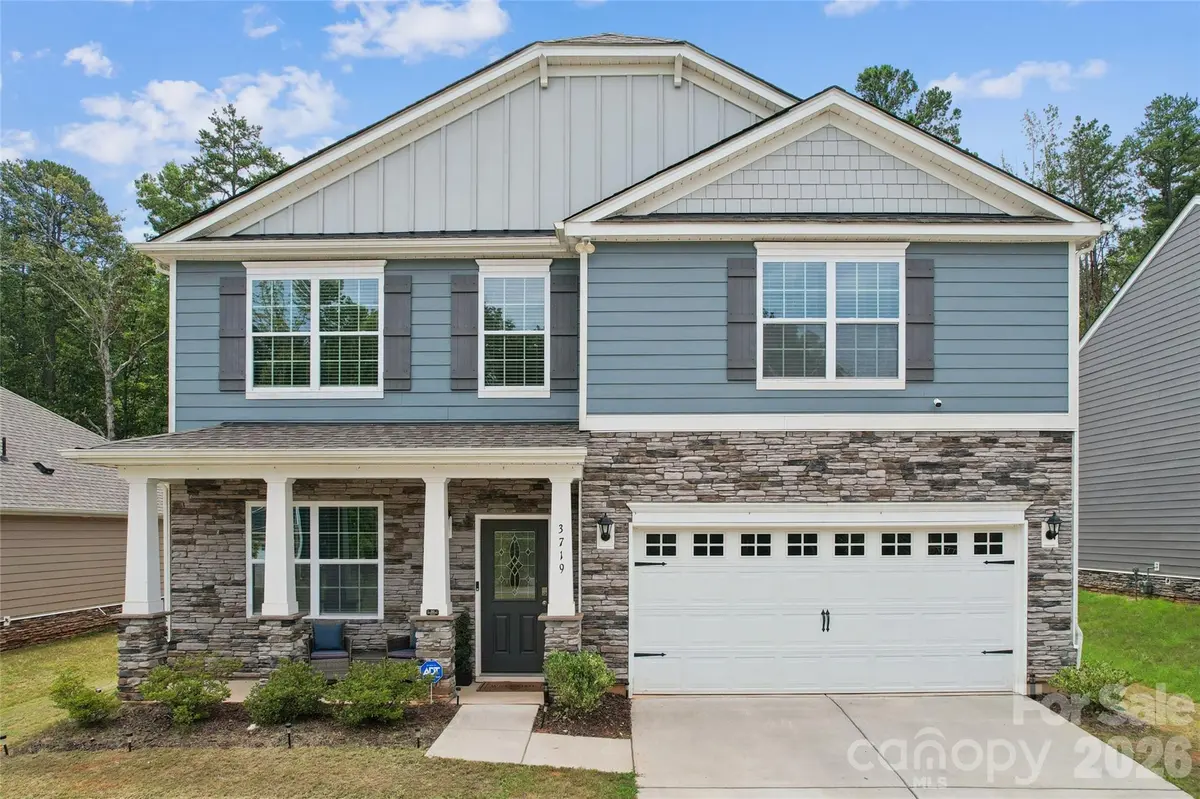 3719 Stanley Creek DR, Mount Holly, NC 28120