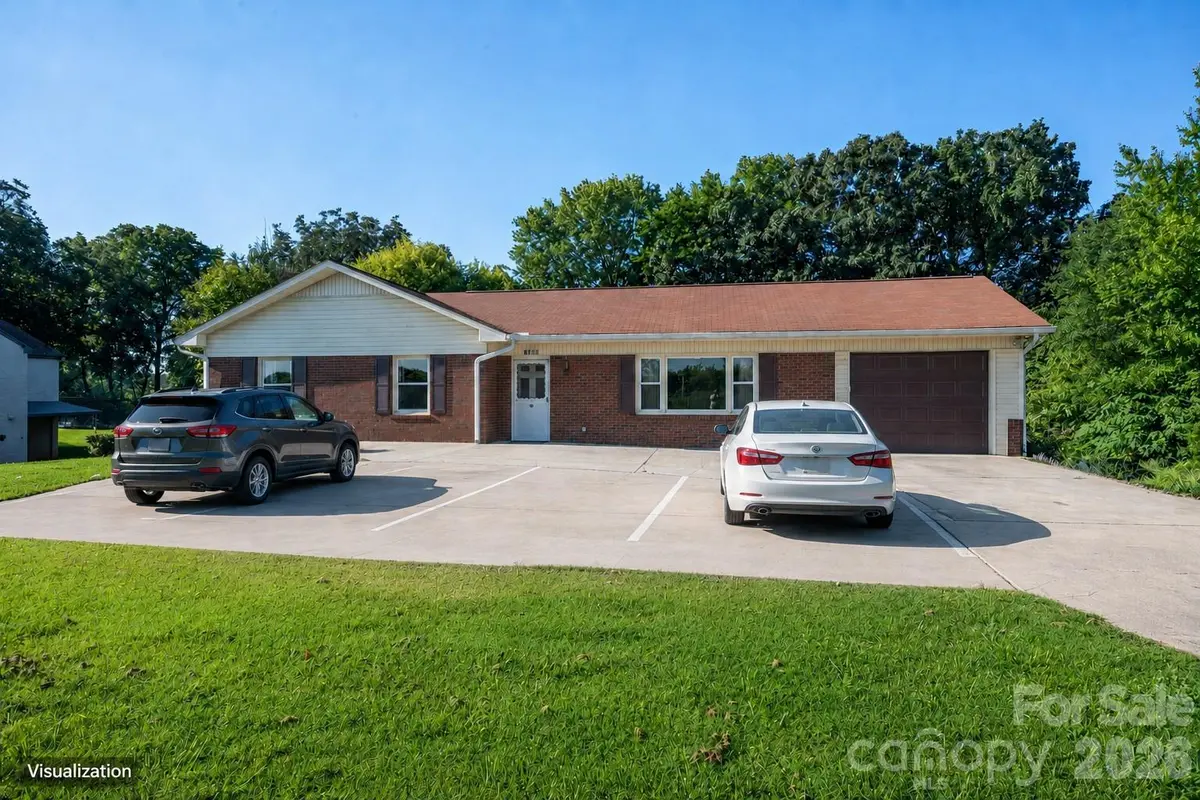1306 11th AVE SE, Hickory, NC 28602