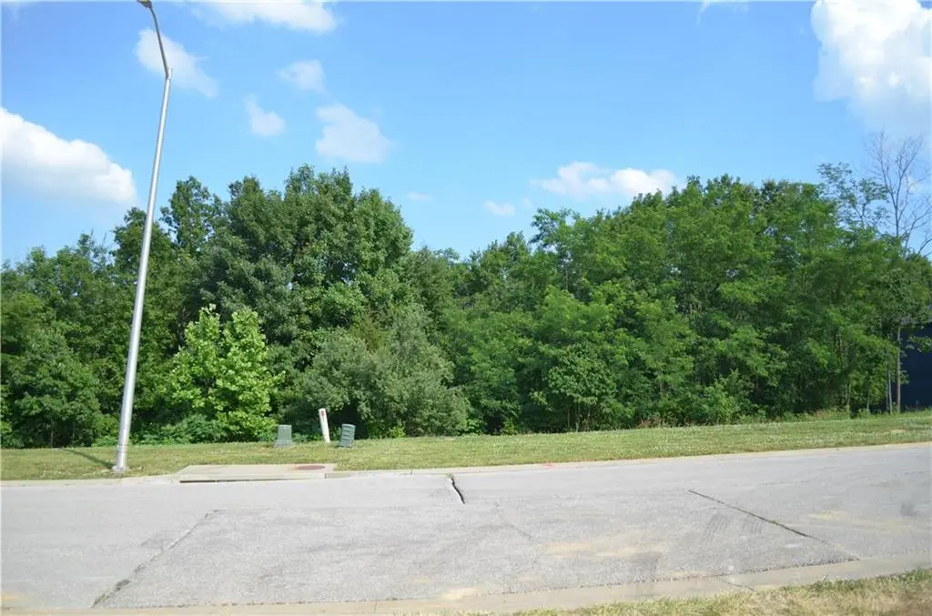 6919 N Norton AVE, Gladstone, MO 64119