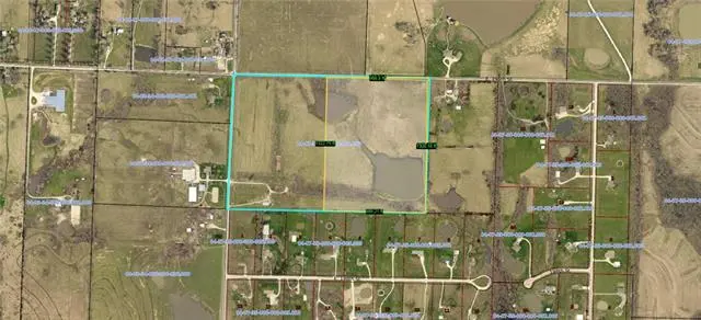 19615 S State Route J HWY, Peculiar, MO 64078