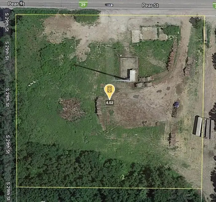 2908 Pear ST, St Joseph, MO 64503