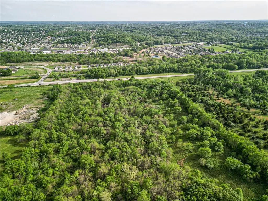 No Address Westbound 40 HWY, Blue Springs, MO 64014