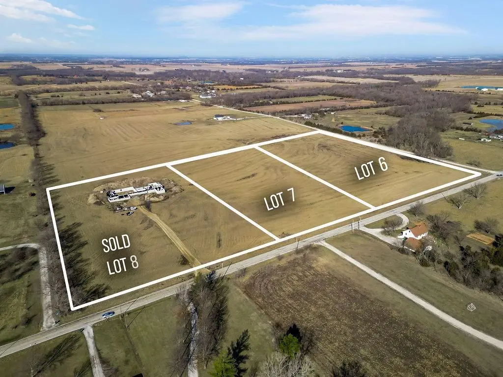 37655 W 151 ST, Gardner, KS 66025