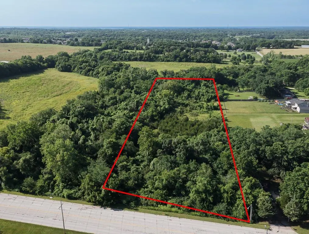 13319 Parallel Pkwy, Kansas City, KS 66109