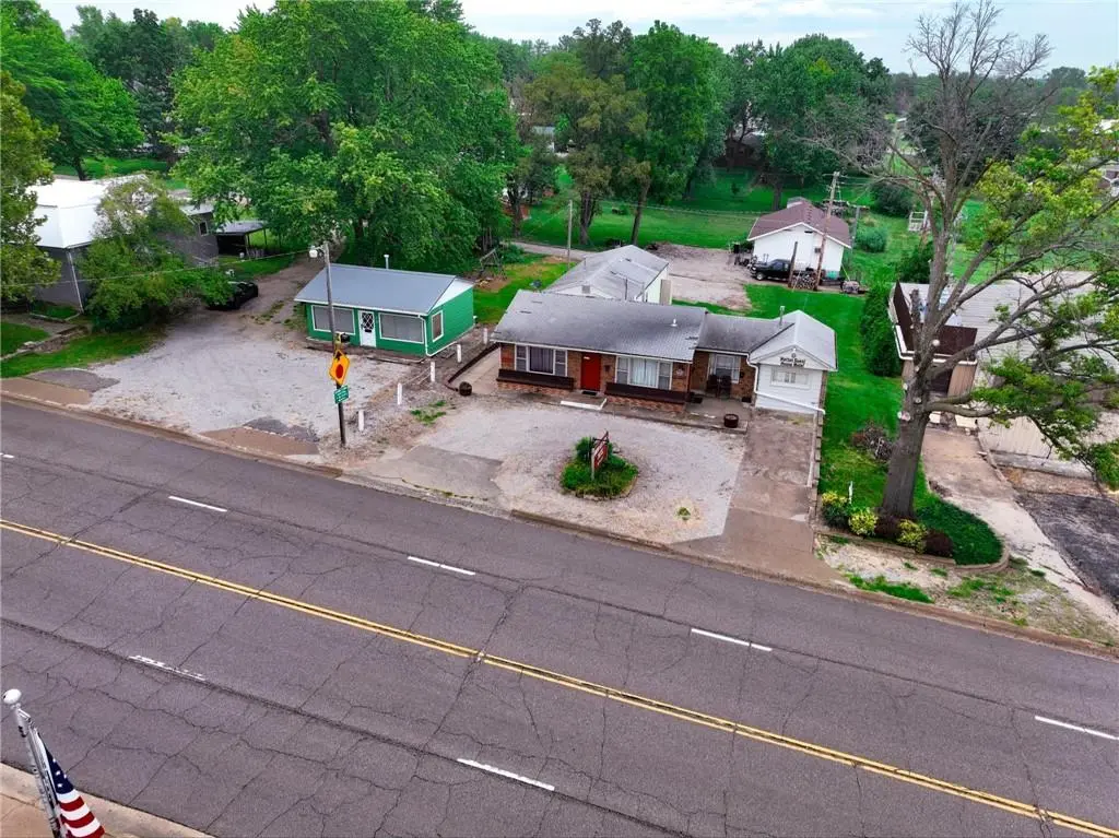 226 E 15th ST, Horton, KS 66439