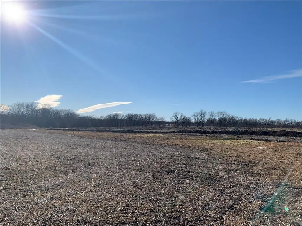 S Nelson RD, Cleveland, MO 64734