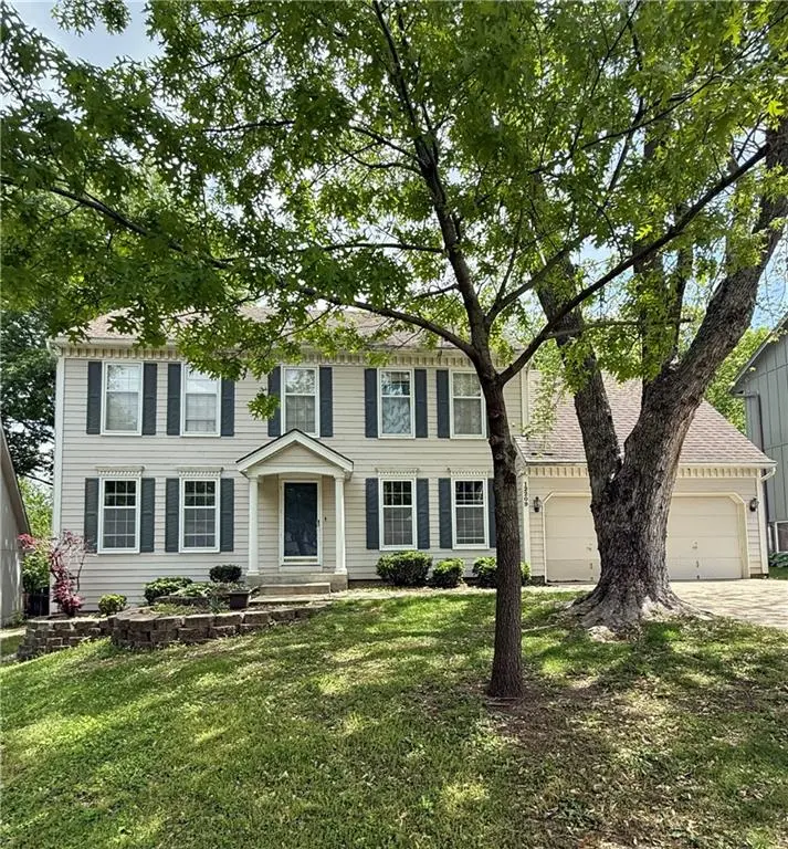 12209 Wedd ST, Overland Park, KS 66213