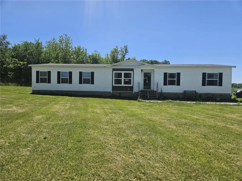 1292 255th ST, Fort Scott, KS 66701