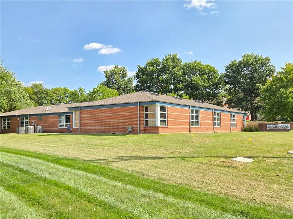 401 N East ST, Paola, KS 66071