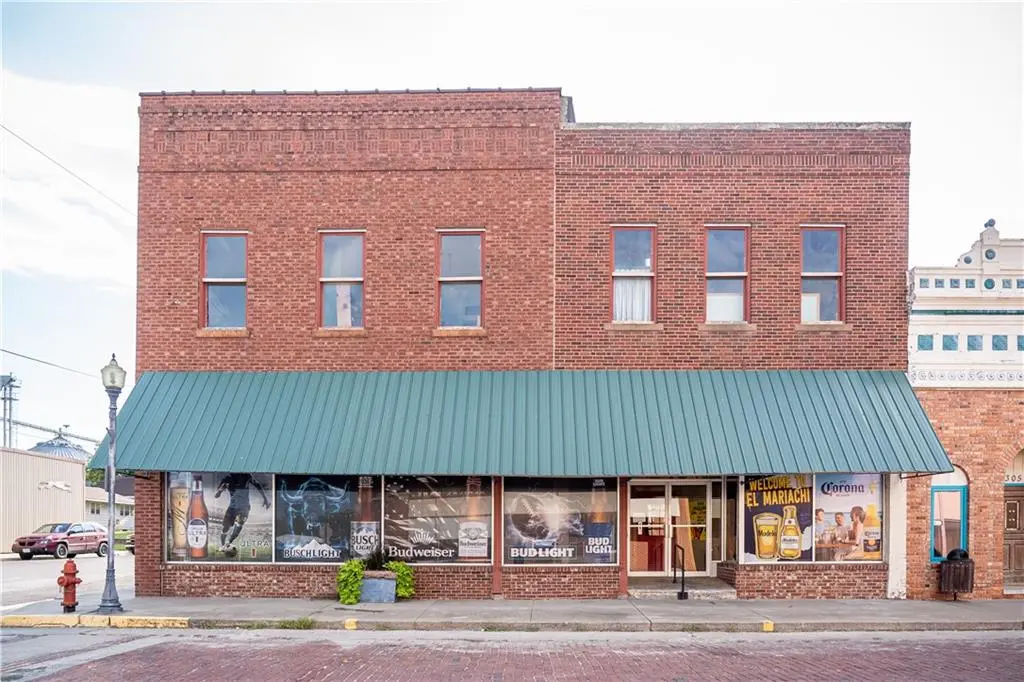 301 S Miller ST, Sweet Springs, MO 65351