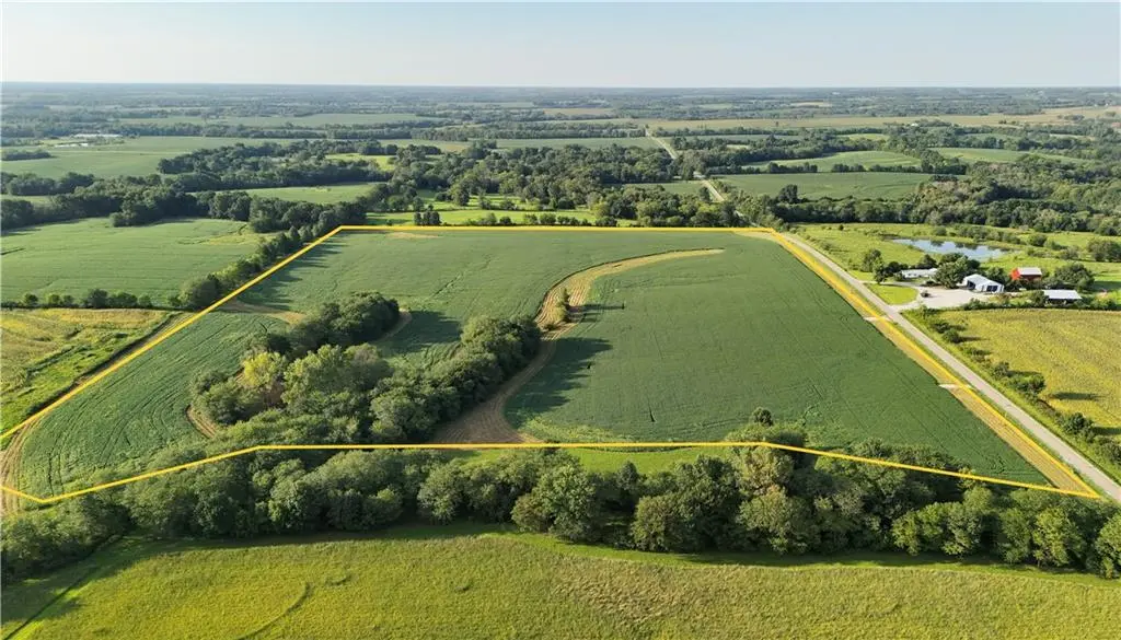 TBD V Hwy HWY, Gallatin, MO 64640