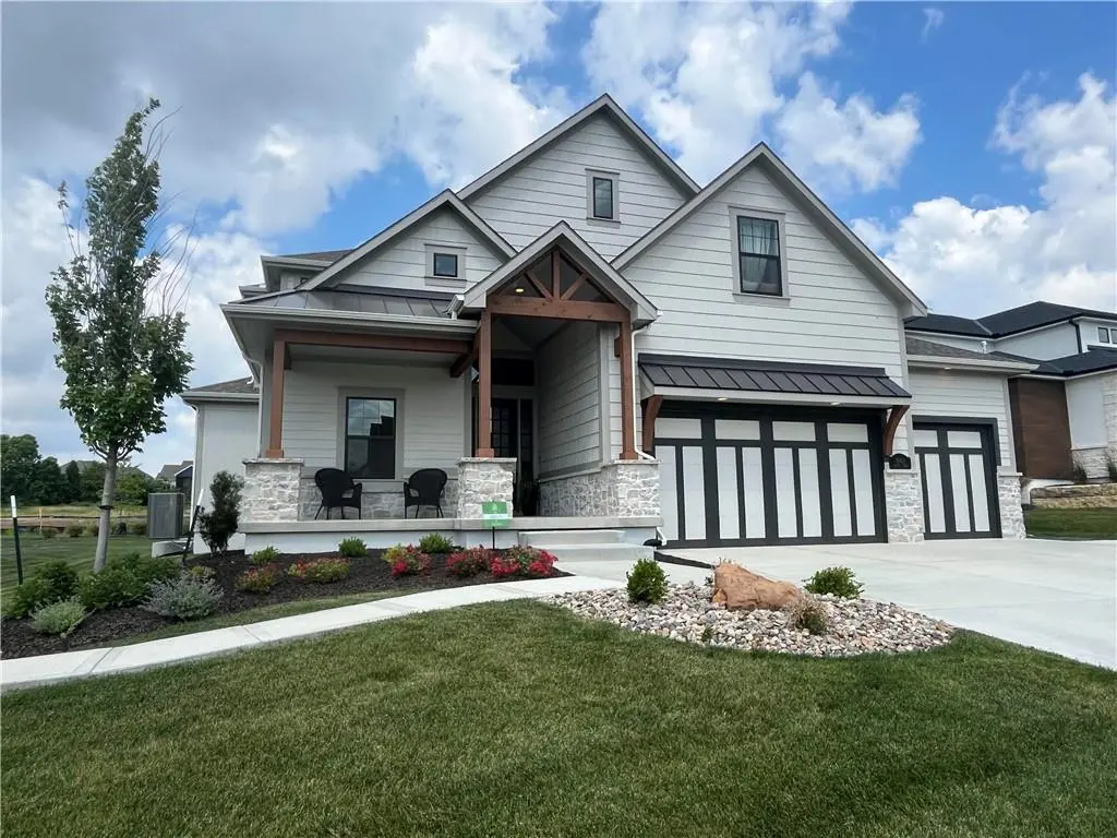 17028 Rosehill ST, Overland Park, KS 66221