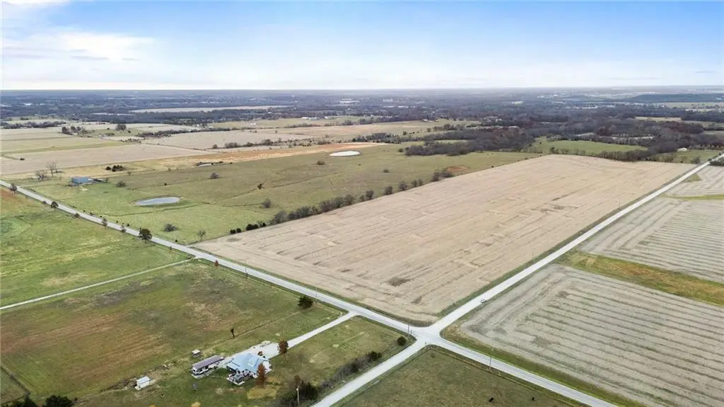 W 287th ST, Paola, KS 66071