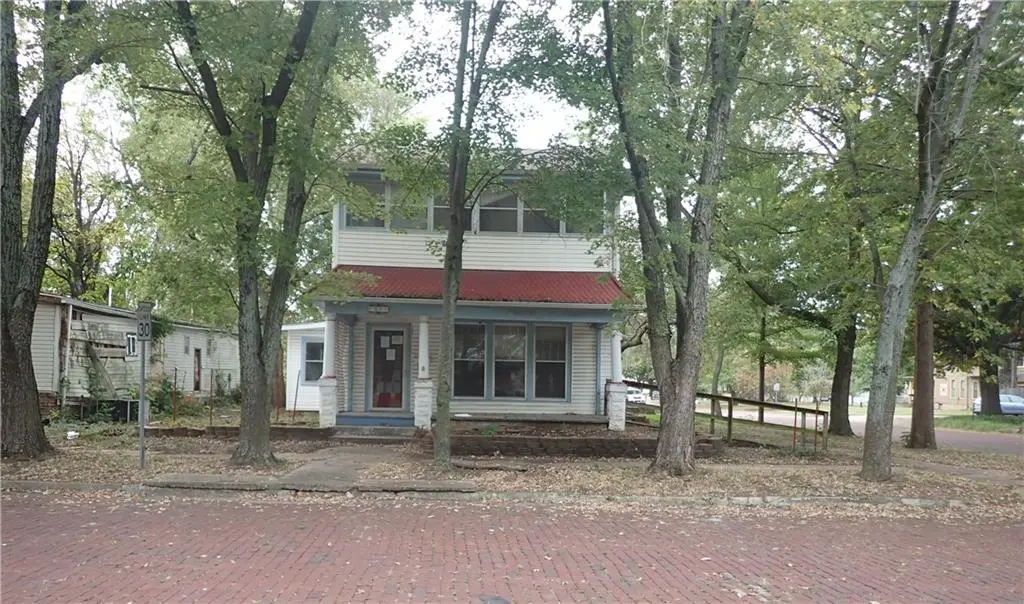 202 S Crawford ST, Fort Scott, KS 66701
