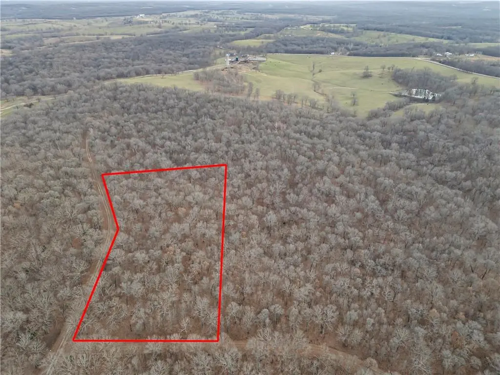 Tim RD, Edwards, MO 65326