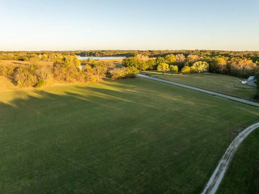 Tract 7 Highway OO HWY, Odessa, MO 64076