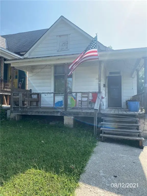 2325 Fairmount AVE, Kansas City, MO 64108