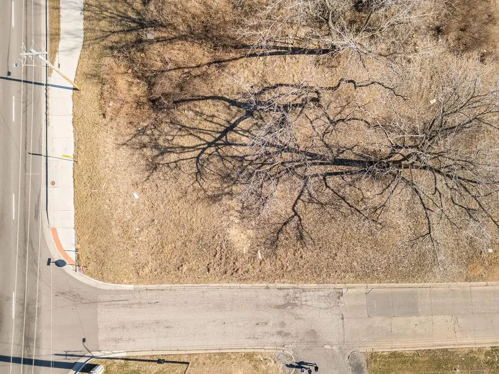 11225 E US Highway 24 HWY, Independence, MO 64054