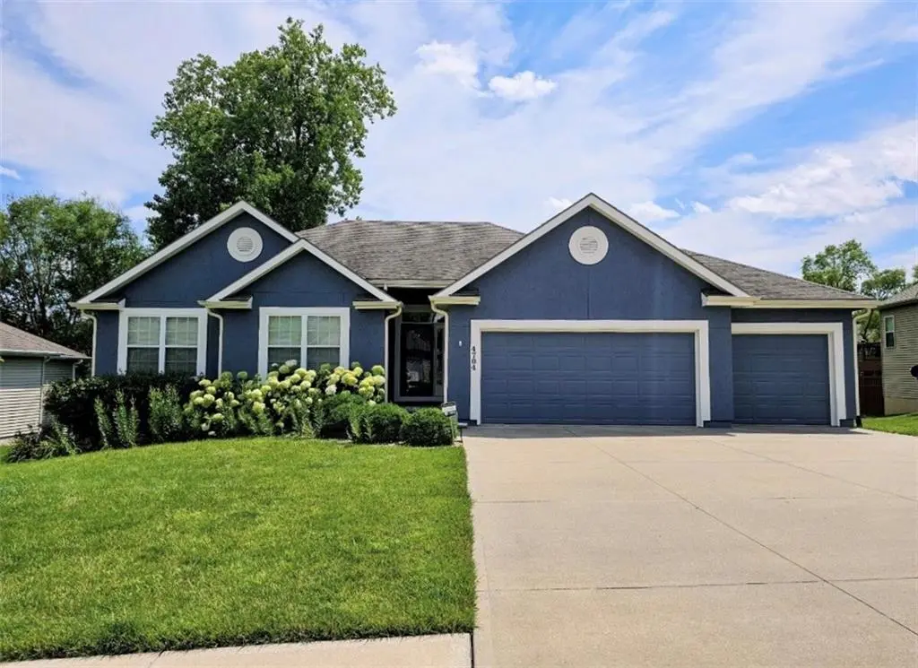 4704 Donnelly DR, St Joseph, MO 64506