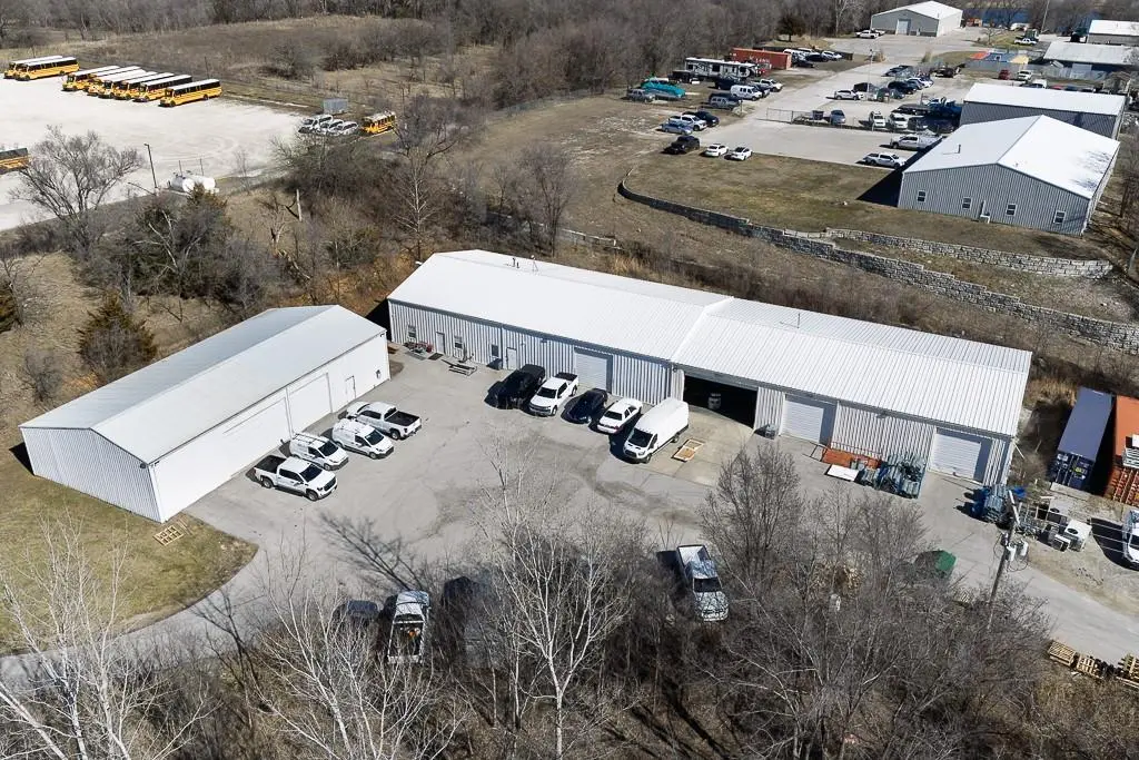 2221 N 147th ST, Basehor, KS 66007