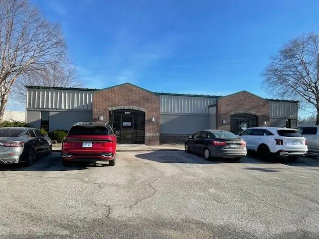 3402 Airport CIR, Pittsburg, KS 66762