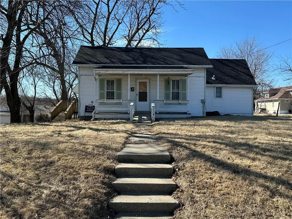 314 S Davis ST, Maryville, MO 64468