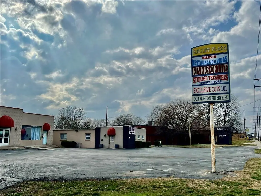 11411-11417 E 23rd ST, Independence, MO 64052