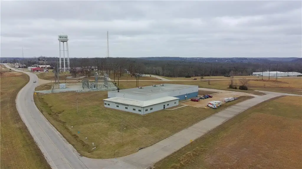 1202 Industrial DR, Warsaw, MO 65355