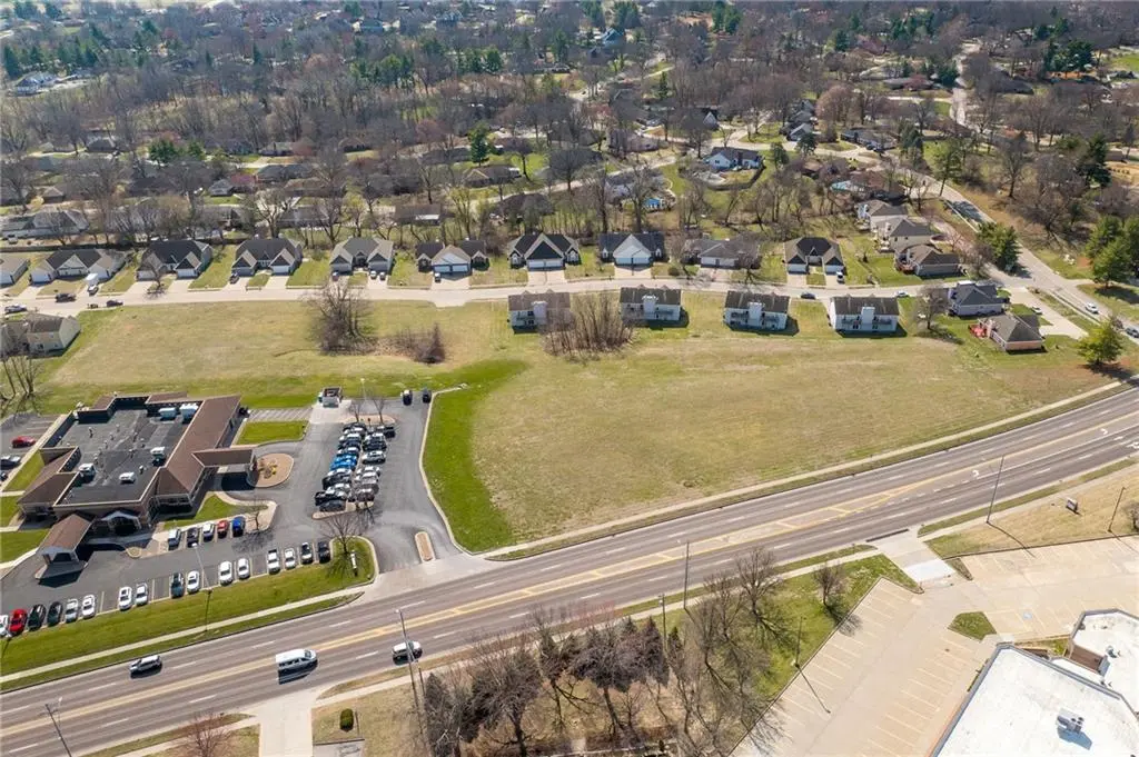Frederick AVE, St Joseph, MO 64506