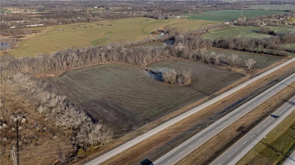 SW Outer RD, Harrisonville, MO 64701