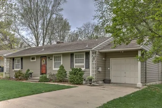 7208 Cherokee DR, Prairie Village, KS 66208