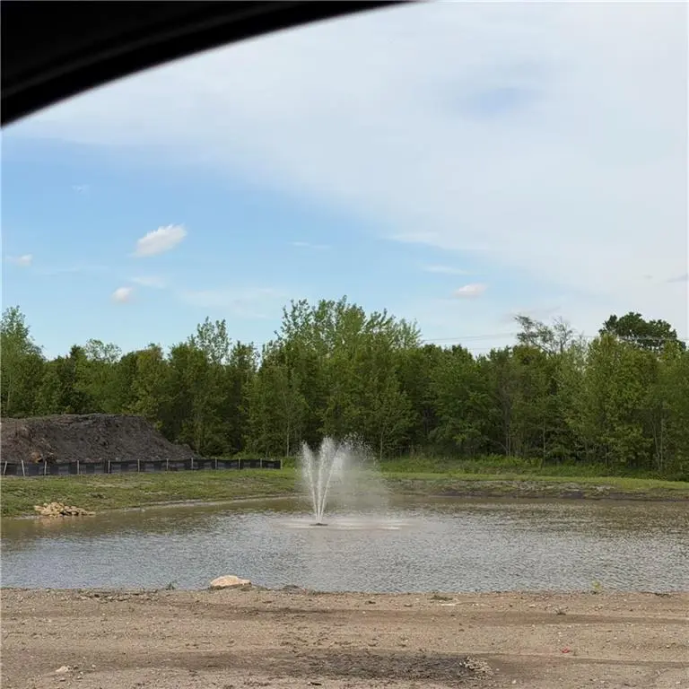 103 Dogwood LN, Kearney, MO 64060