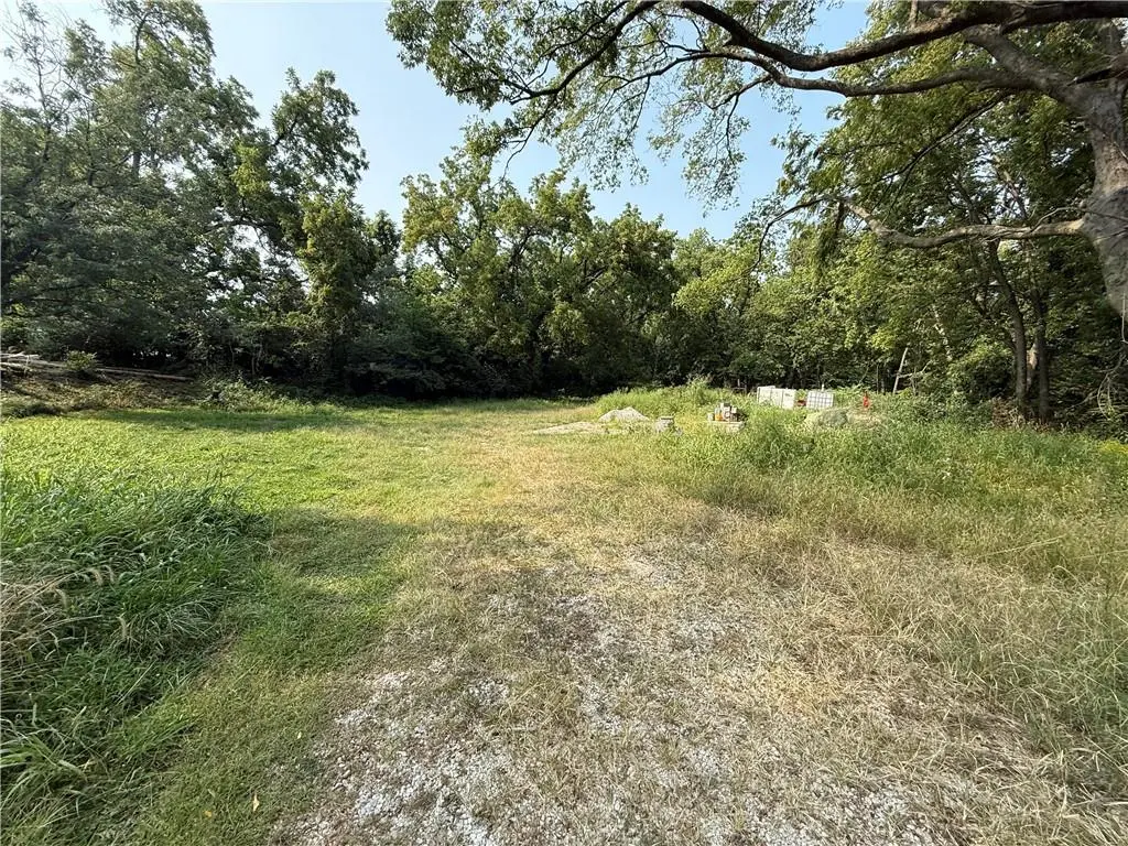 5202 Sewell AVE, Kansas City, KS 66104