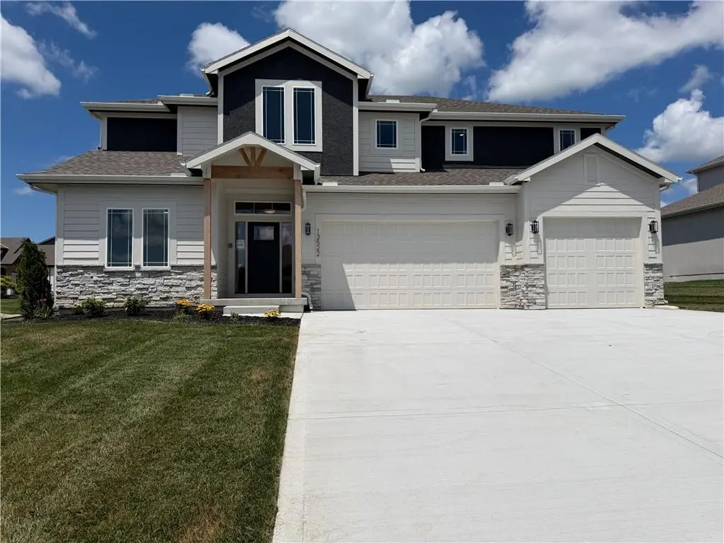 13522 NE 114th PL, Kearney, MO 64060