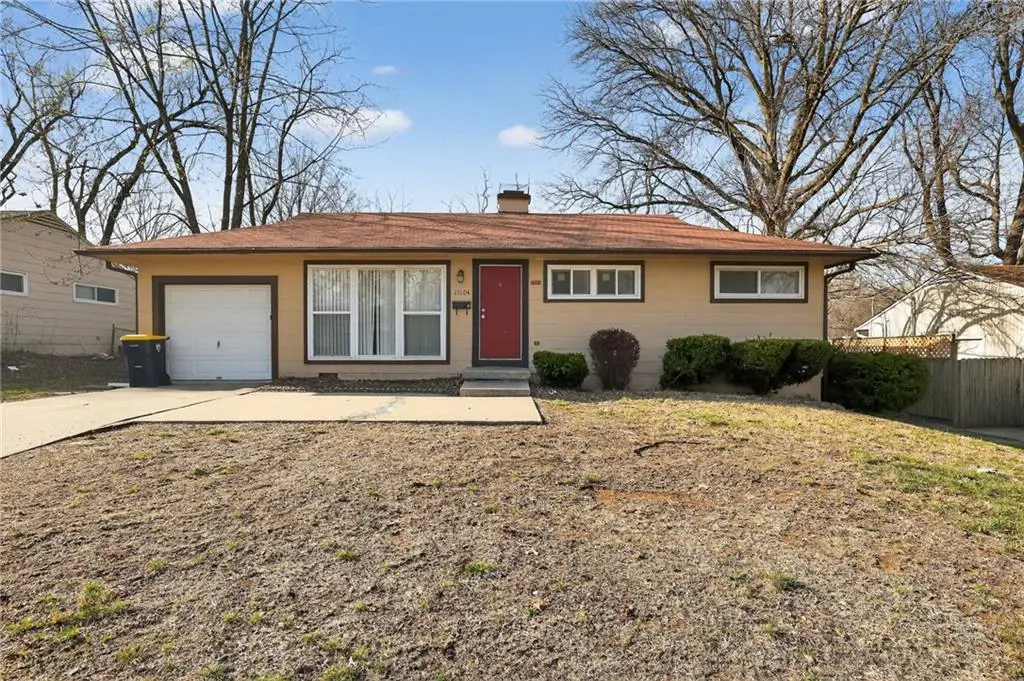 11104 BRISTOL TER, Kansas City, MO 64134