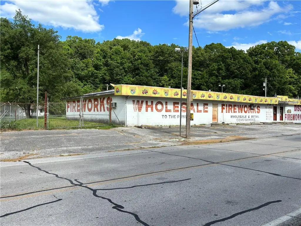 1105 Saginaw RD, Joplin, MO 64804