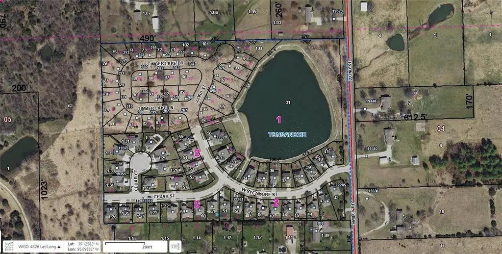 22999 W Sycamore ST, Tonganoxie, KS 66086