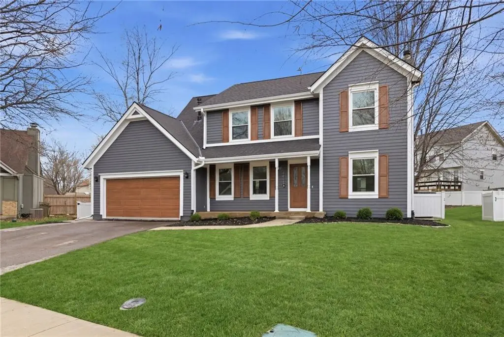 1413 S Sheridan Bridge CIR, Olathe, KS 66062