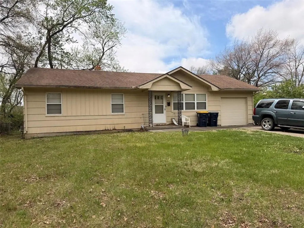 4603 E 114th TER, Kansas City, MO 64137