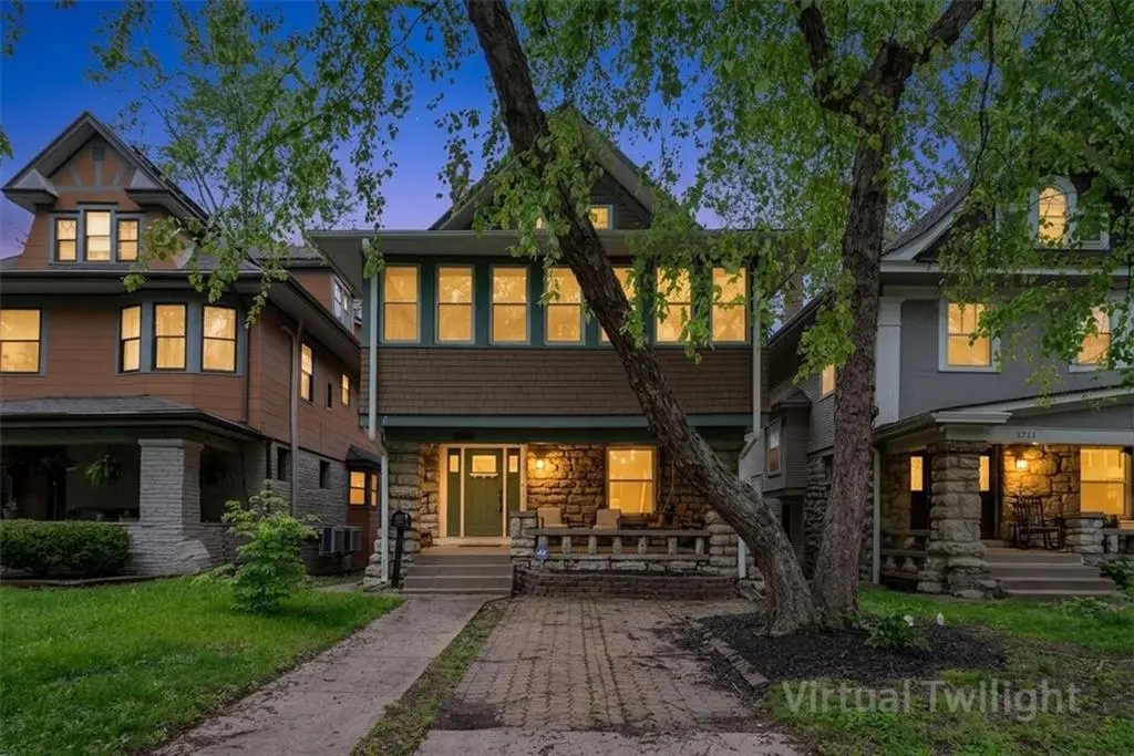 3709 Walnut ST, Kansas City, MO 64111