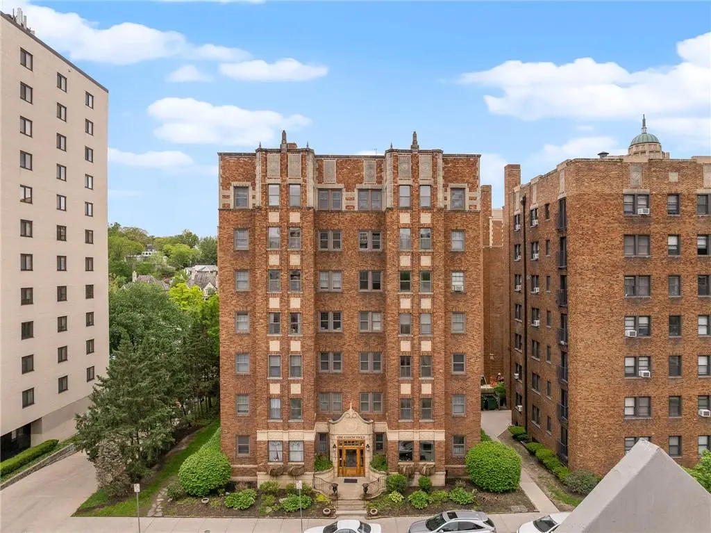 807 W 48th ST #204, Kansas City, MO 64112