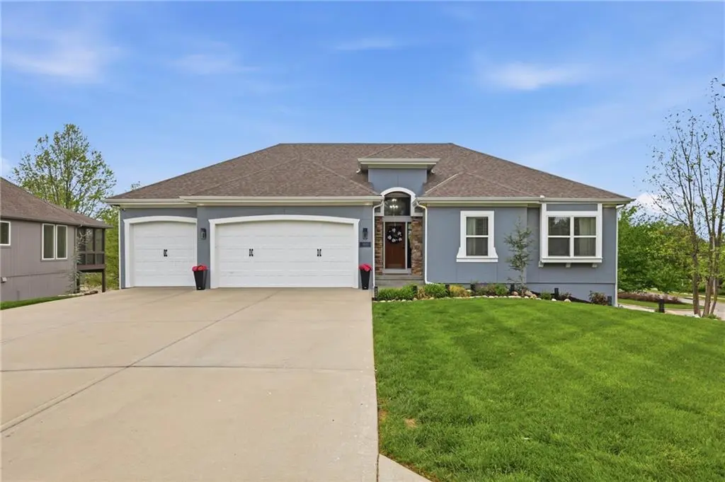 10512 N Euclid AVE, Kansas City, MO 64155